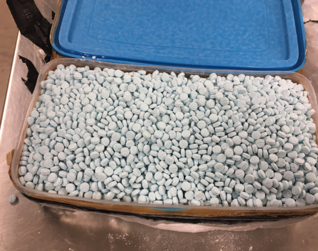 Deadly Blue ‘Mexican Oxy’ Pills in U.S. Southwest Lift Fentanyl Death Toll - KTLA.com